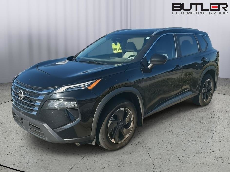 Used 2026 Nissan Rogue SV w/ SV Premium Package