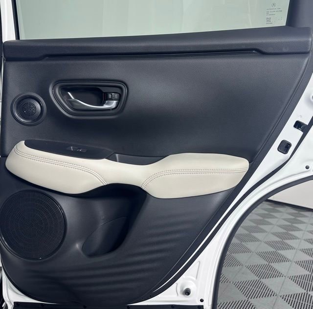 New 2026 Acura ADX A-Spec image 25