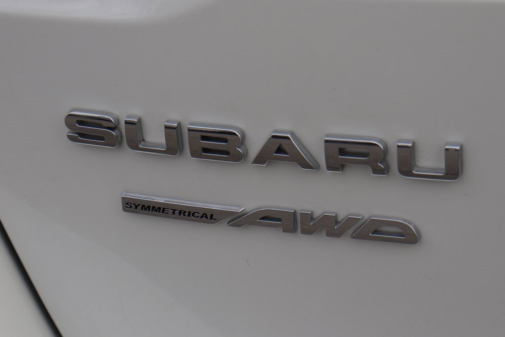 Used 2023 Subaru Outback Premium image 39