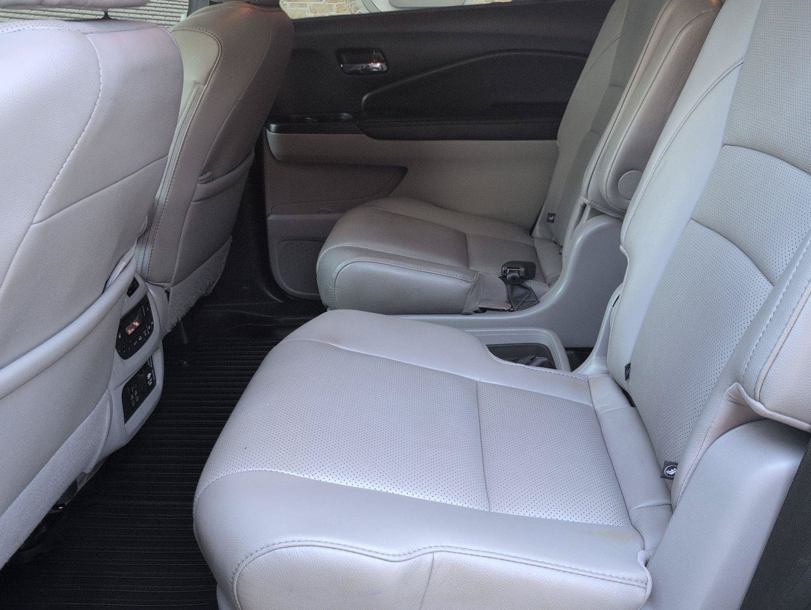 Used 2019 Honda Pilot Elite image 15