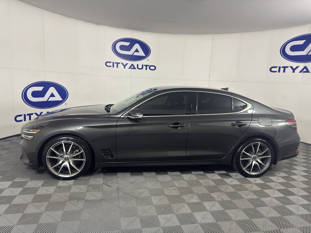 Used 2023 Genesis G70 2.0T RWD image 6