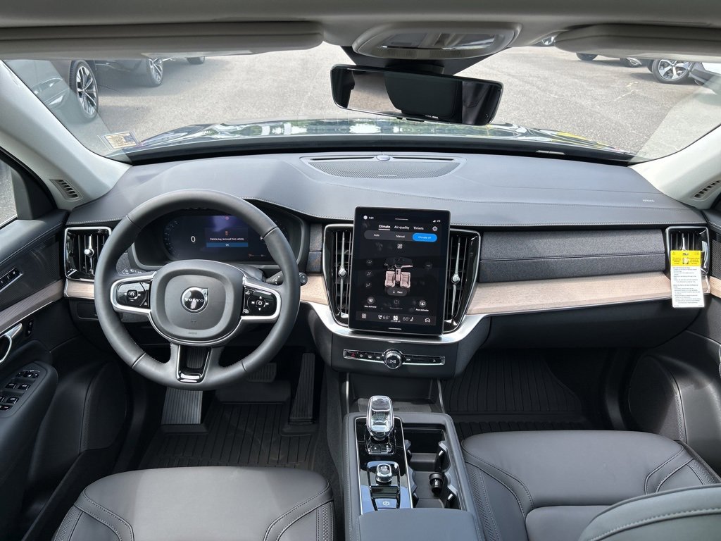New 2026 Volvo XC90 B5 Plus image 5