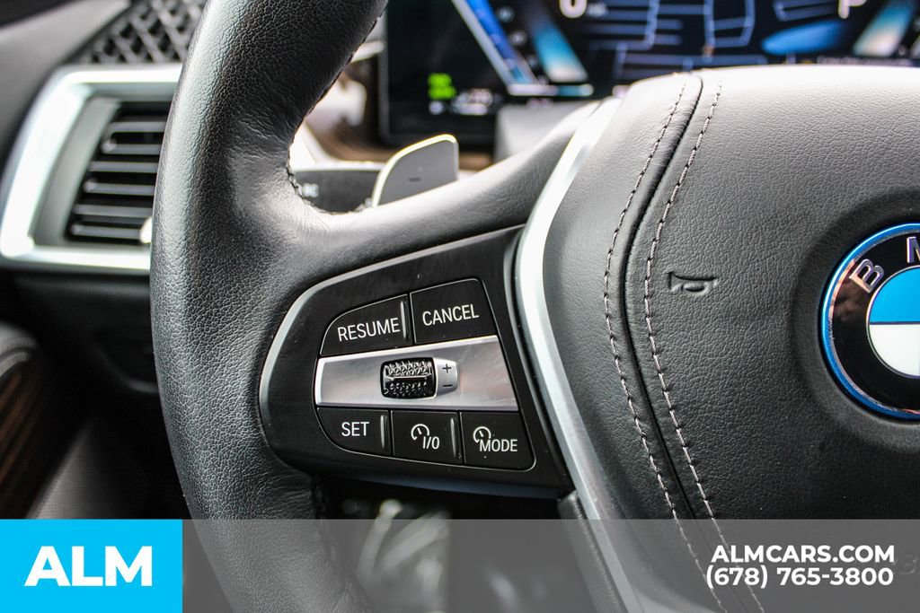 Used 2025 BMW X5 xDrive50e image 25