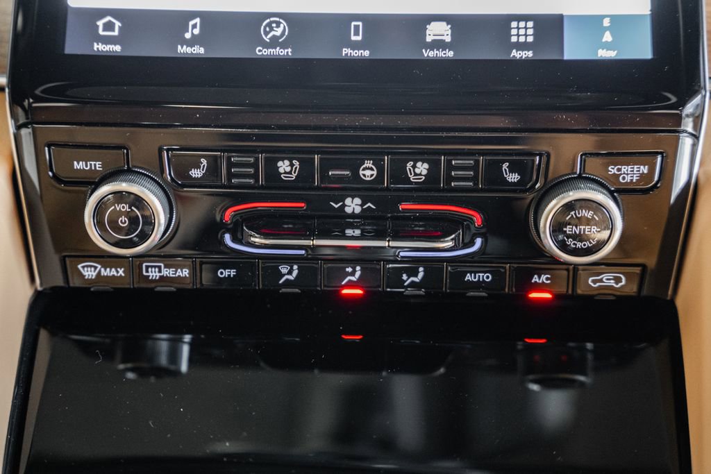 New 2025 Jeep Grand Cherokee Summit image 24