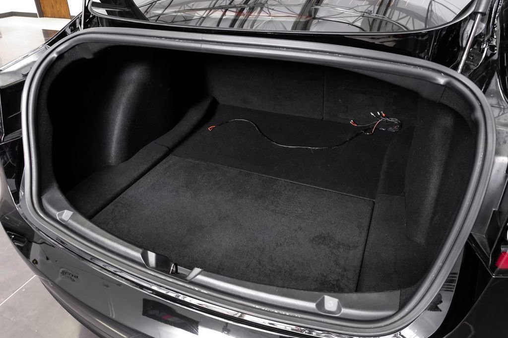 Used 2019 Tesla Model 3 Standard Range RWD image 54