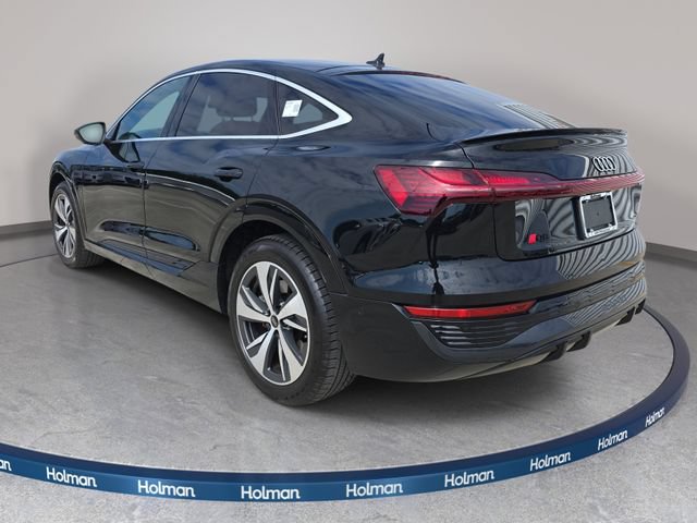 Used 2024 Audi Q8 e-tron Premium Plus w/ Premium Plus Package AWD/4WD image 8