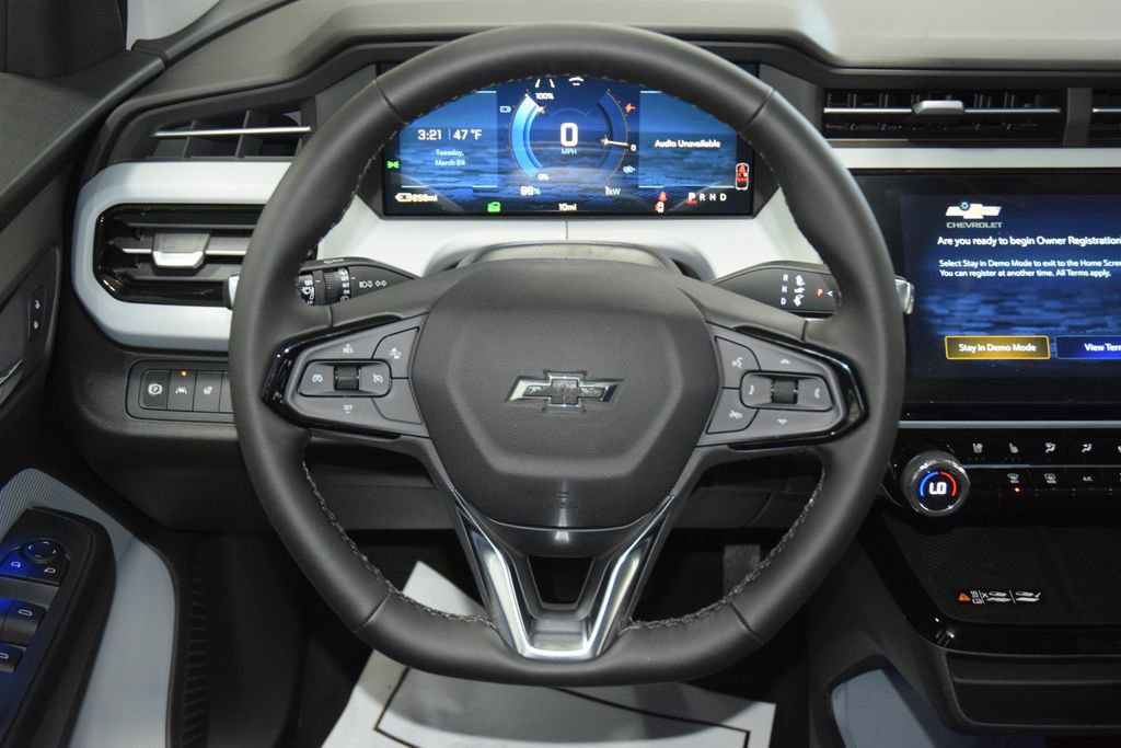 New 2027 Chevrolet Bolt RS w/ Technology Package FWD image 34