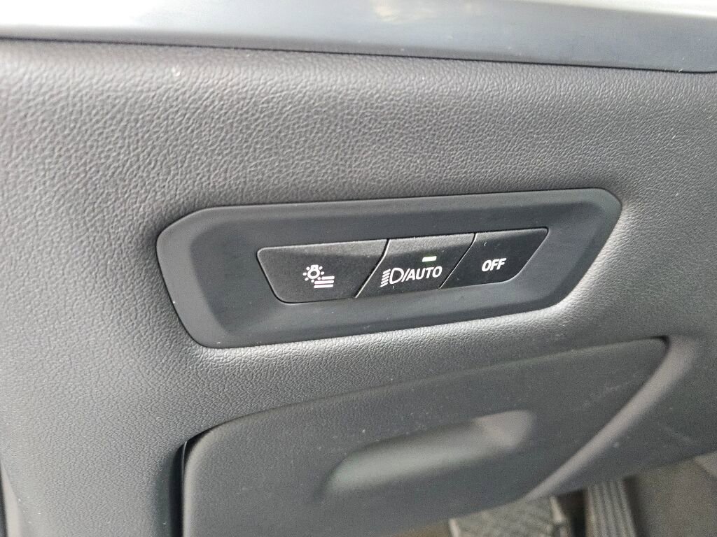 Used 2026 BMW X5 xDrive40i image 26