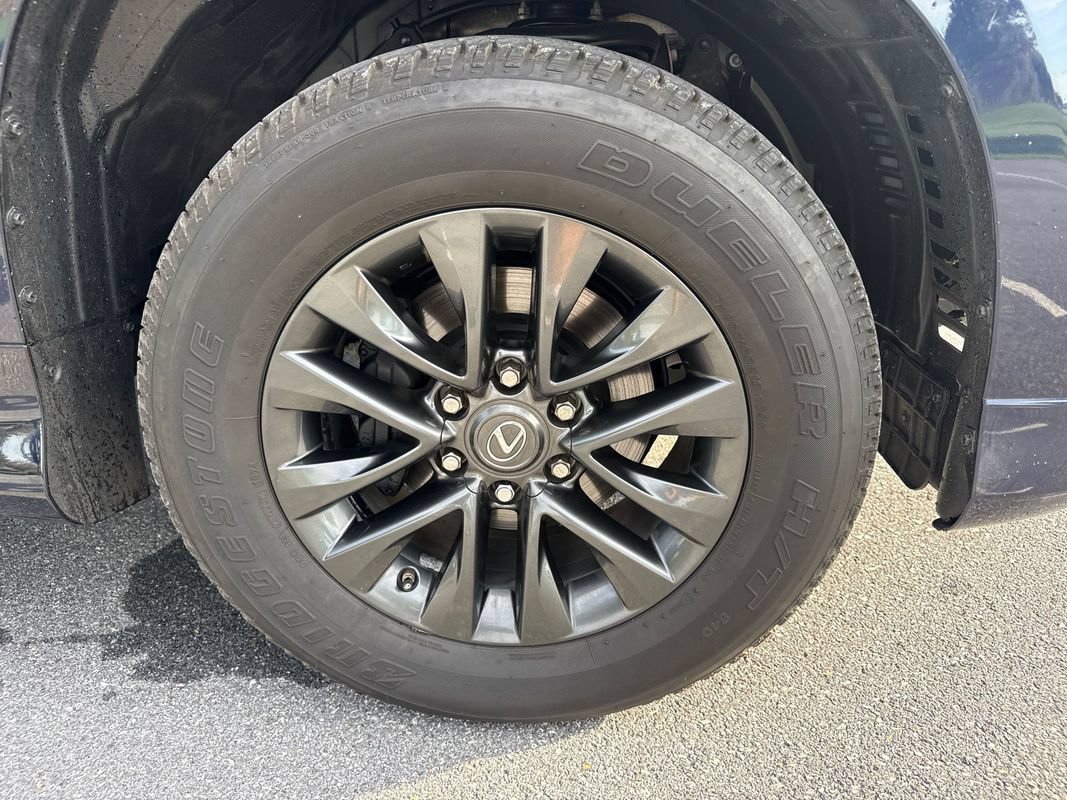 Used 2021 Lexus GX 460 Premium w/ Premium Package AWD/4WD image 33