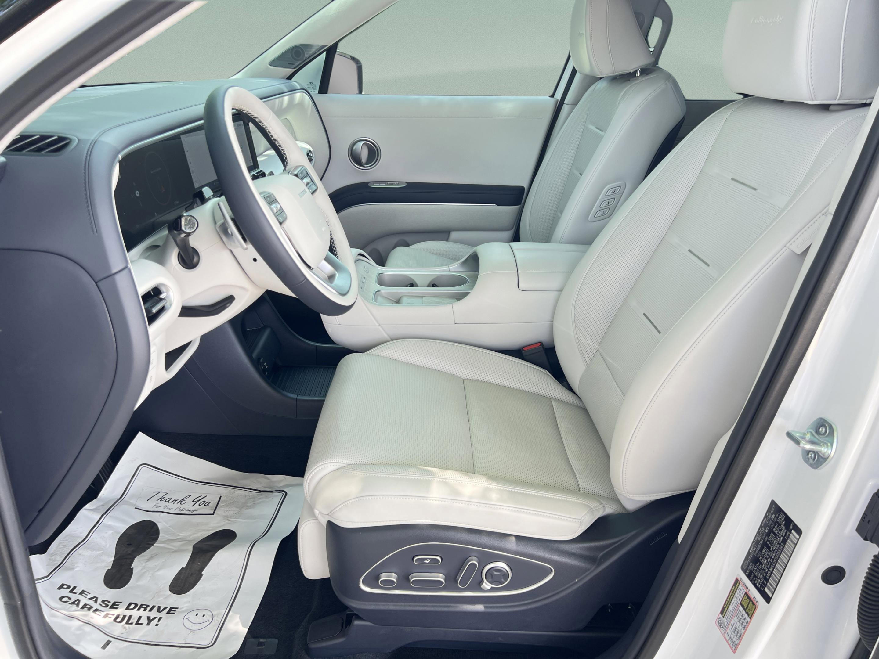Used 2026 Hyundai Palisade Calligraphy FWD image 22