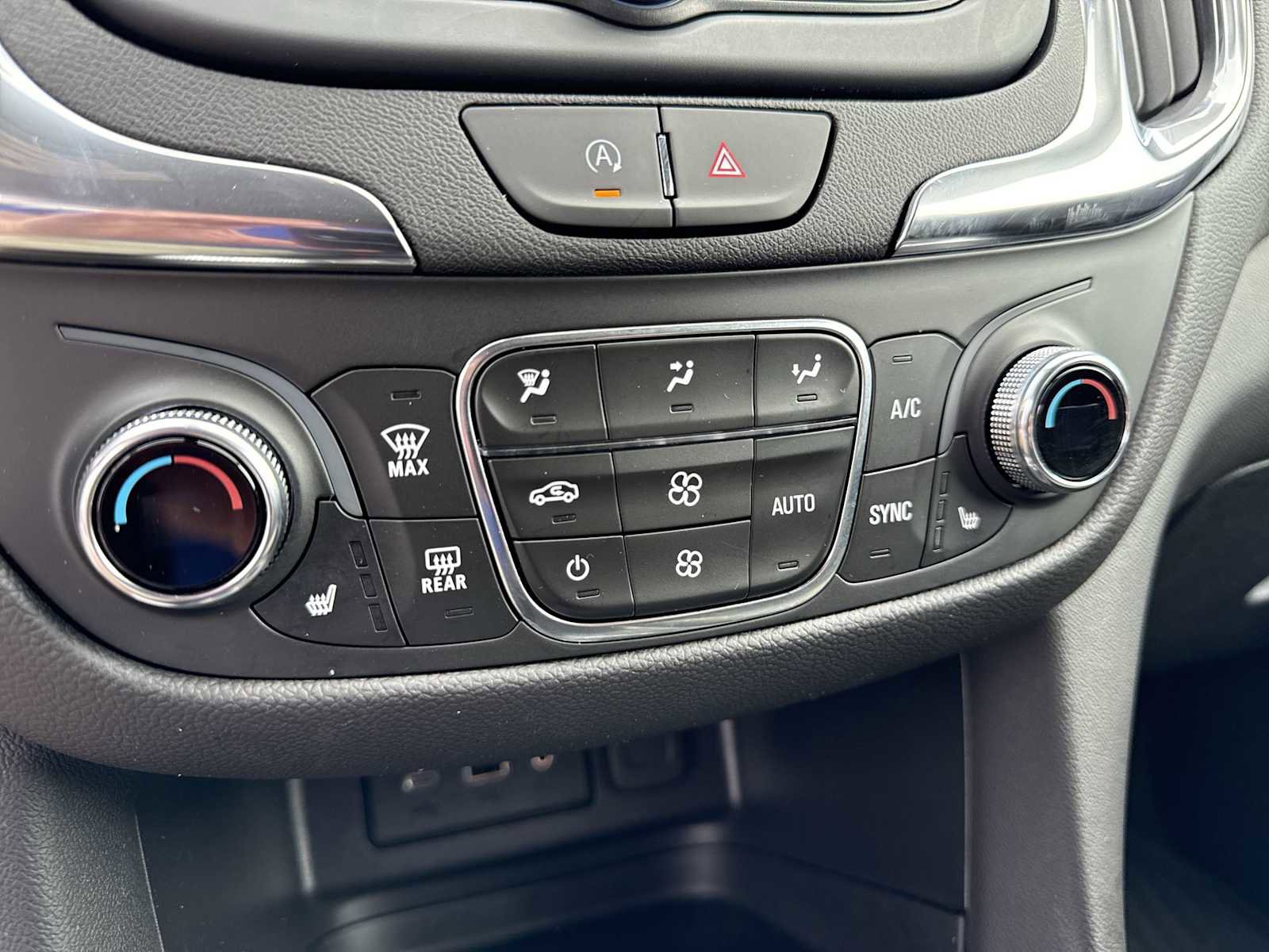 Certified 2024 Chevrolet Equinox LT image 16