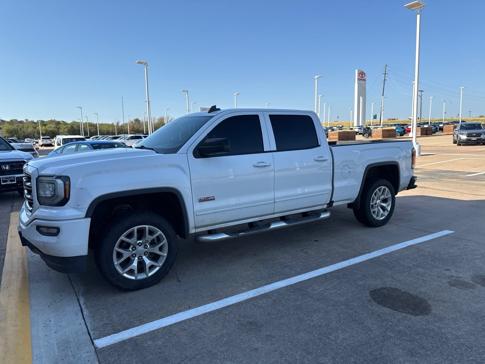 Used 2017 GMC Sierra 1500 SLT w/ All Terrain Package AWD/4WD video 2