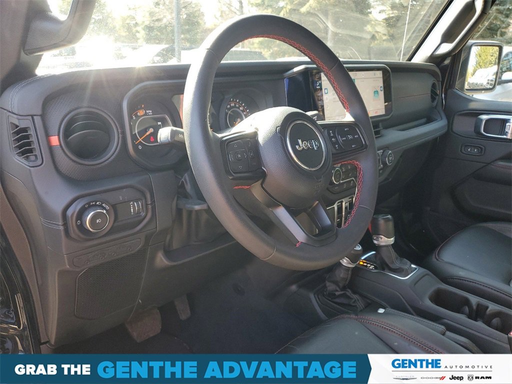 Certified 2024 Jeep Wrangler Unlimited Rubicon image 10