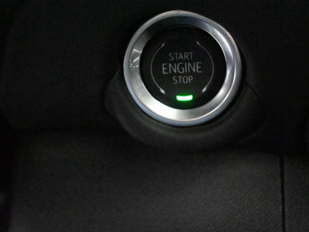 New 2026 Chevrolet Suburban Premier image 27