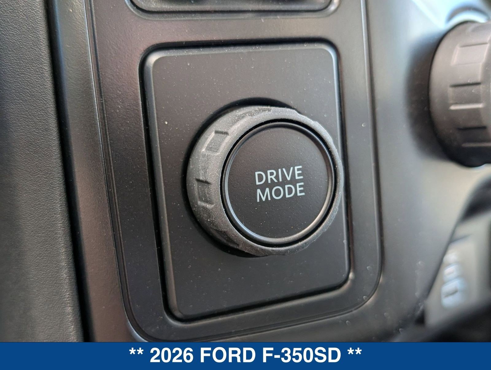New 2026 Ford F350 XL w/ XL Chrome Package RWD image 32