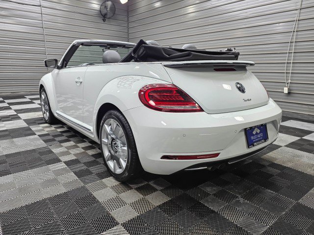 Used 2019 Volkswagen Beetle 2.0T FWD image 7