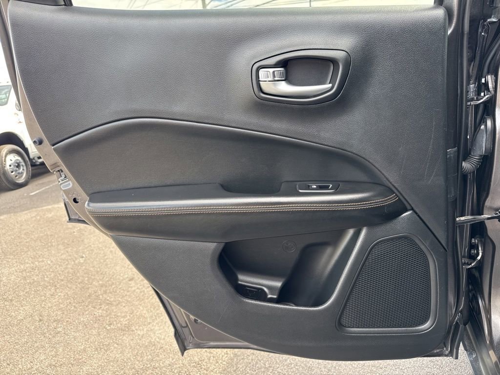 Used 2019 Jeep Compass Limited image 18