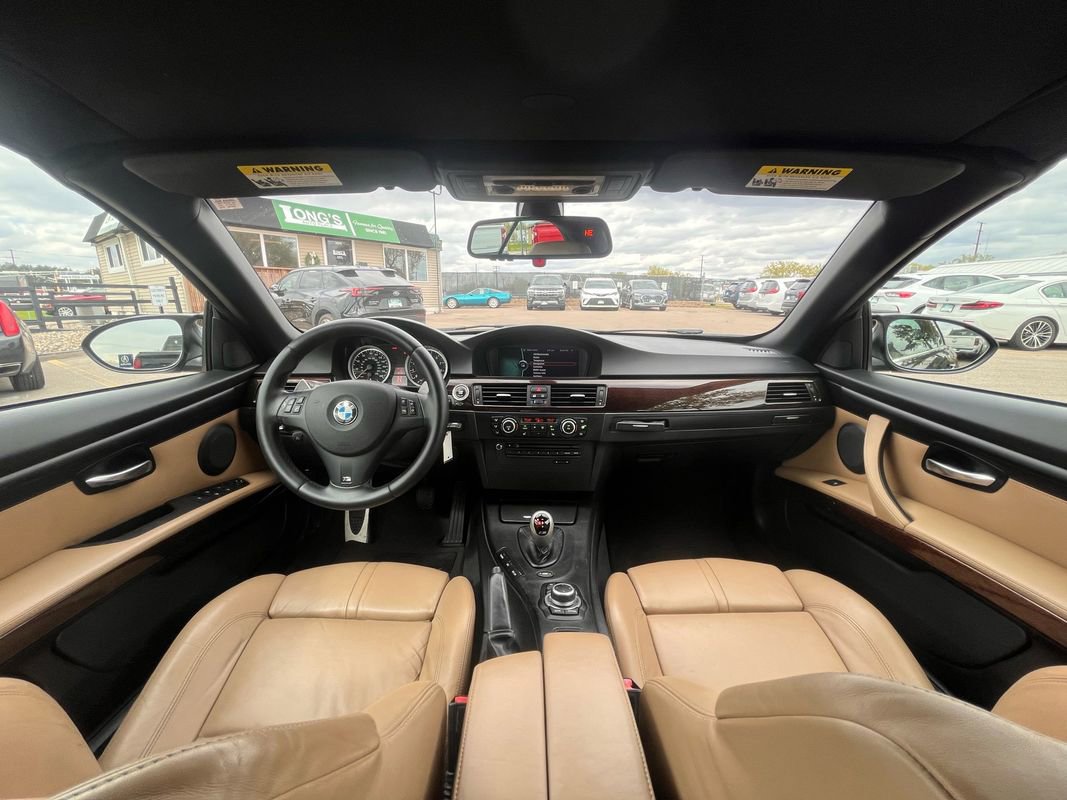 Used 2011 BMW M3 Convertible RWD image 17