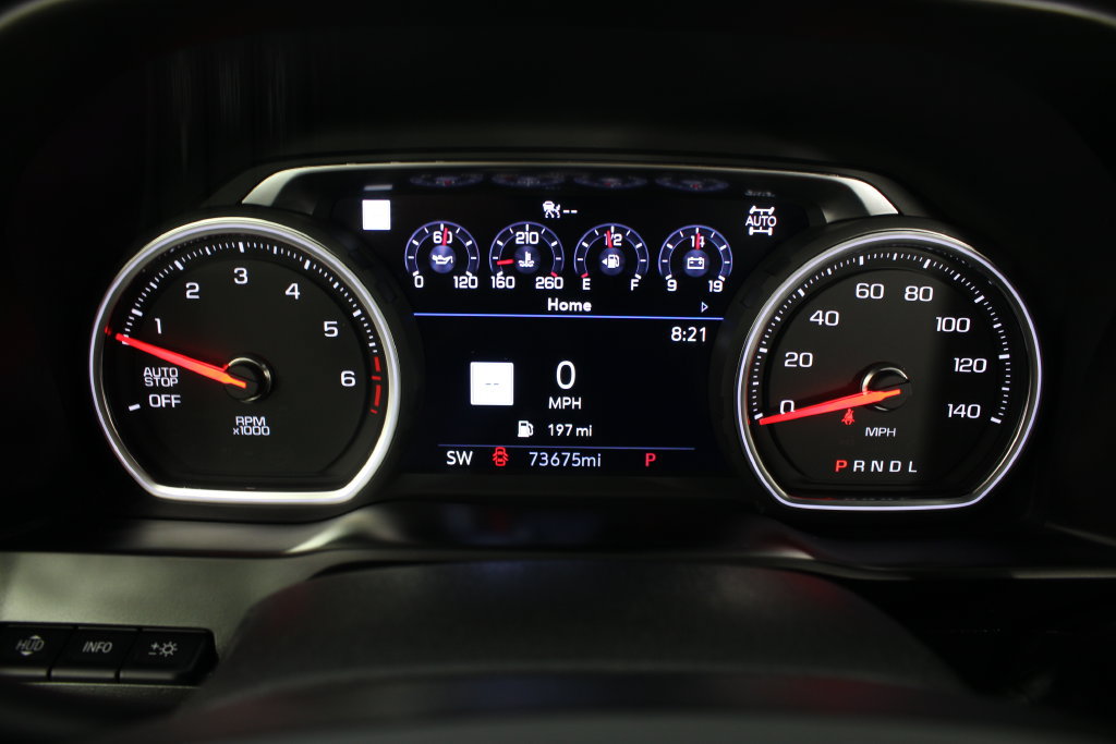 Used 2020 Chevrolet Silverado 1500 High Country w/ Technology Package AWD/4WD image 13