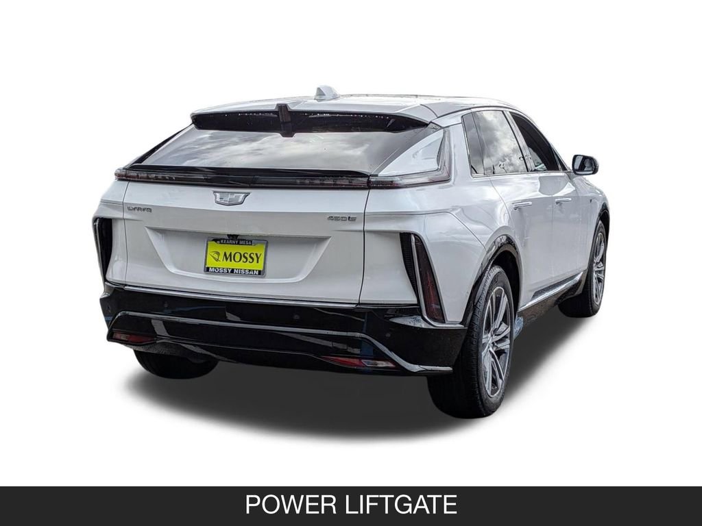 Used 2024 Cadillac Lyriq Luxury RWD image 10