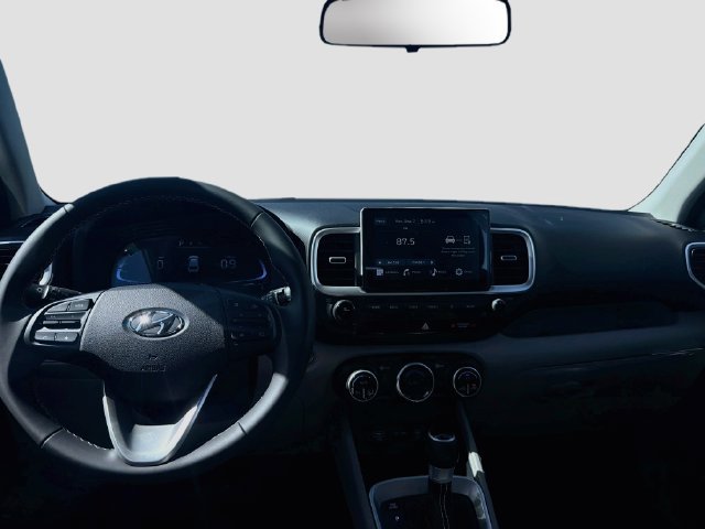 New 2026 Hyundai Venue SEL FWD image 22