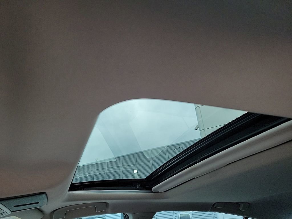 Used 2020 Nissan Altima 2.5 SR w/ Premium Package image 32