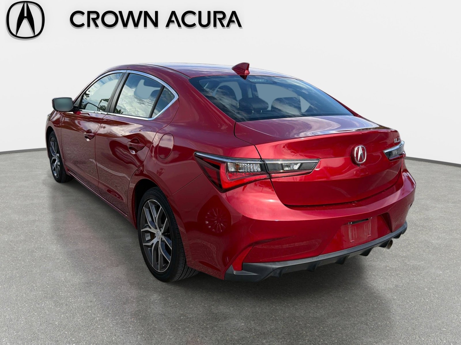 Used 2019 Acura ILX w/ Premium Package image 3