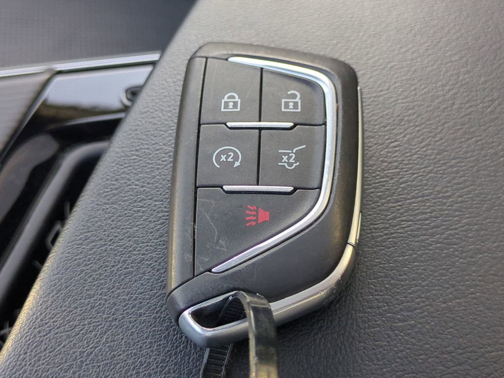 Used 2024 Cadillac Lyriq Luxury image 33