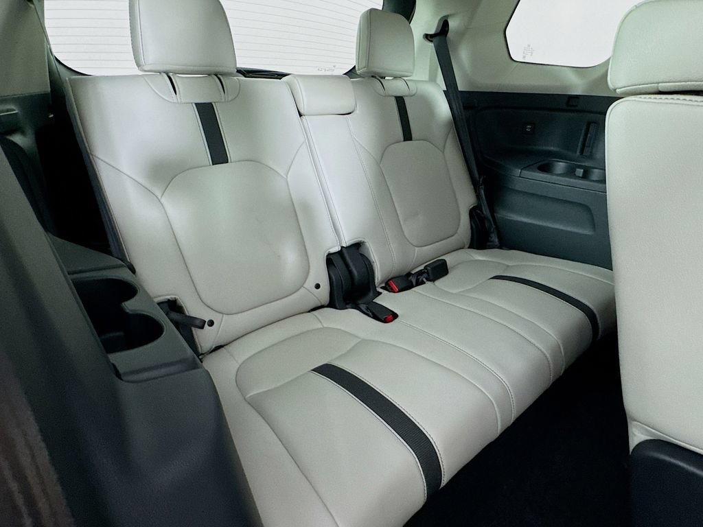 Used 2026 Honda Pilot EX-L image 37