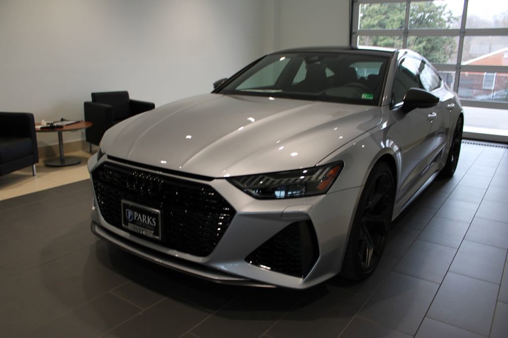 New 2025 Audi RS 7 performance Sportback image 4