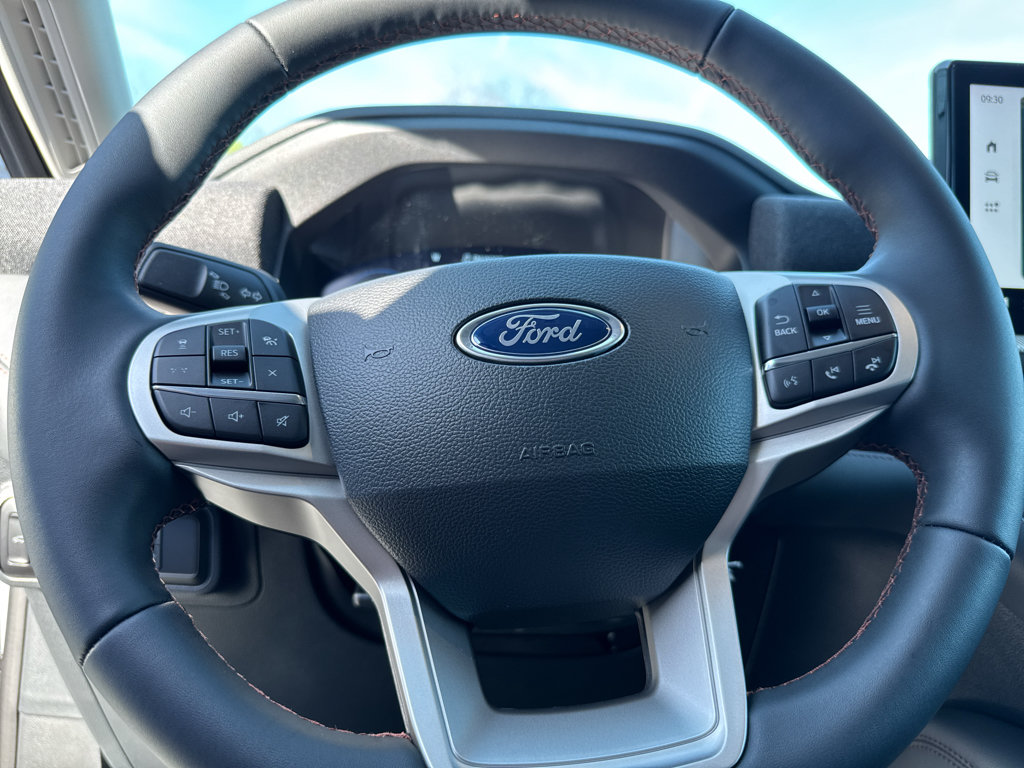 New 2026 Ford Explorer Active AWD/4WD image 19
