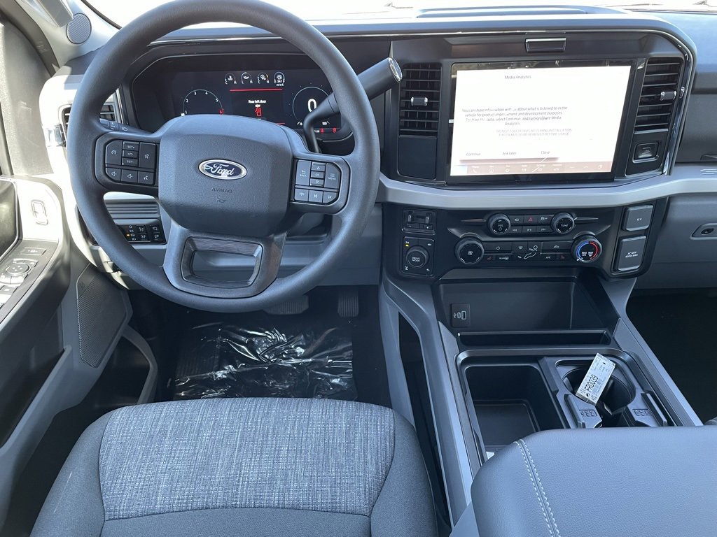 New 2026 Ford F350 XLT image 7