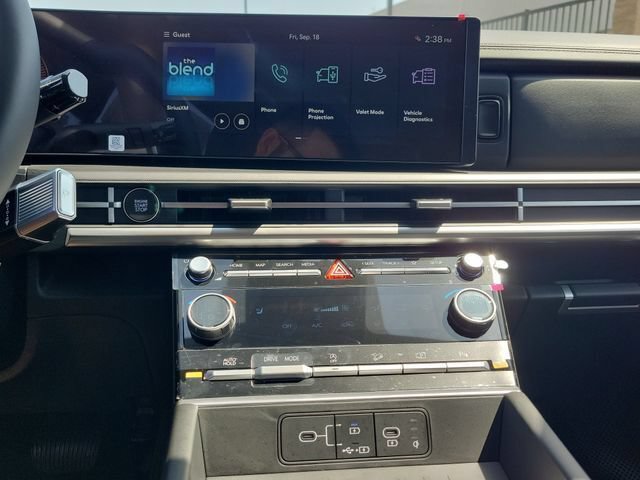 New 2027 Hyundai Santa Fe SEL FWD image 15