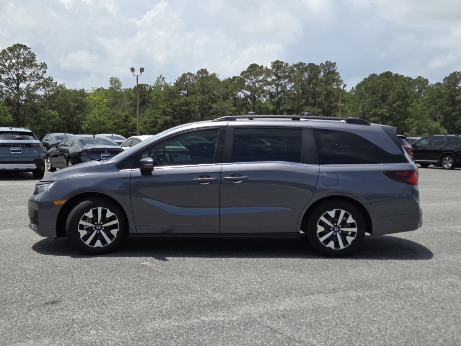New 2026 Honda Odyssey EX-L image 14