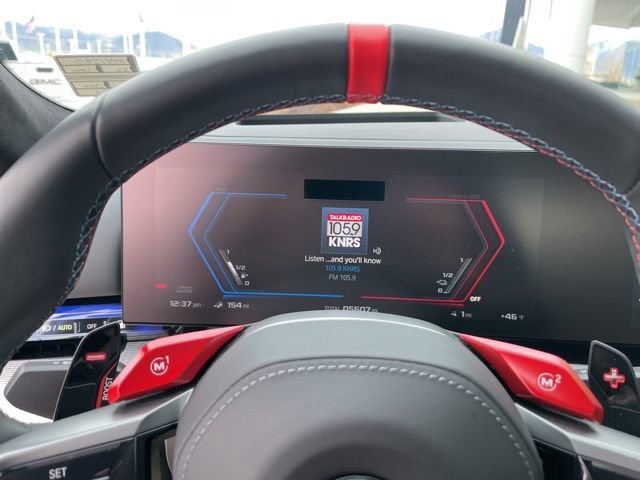 Used 2025 BMW M5 w/ Carbon Package image 9