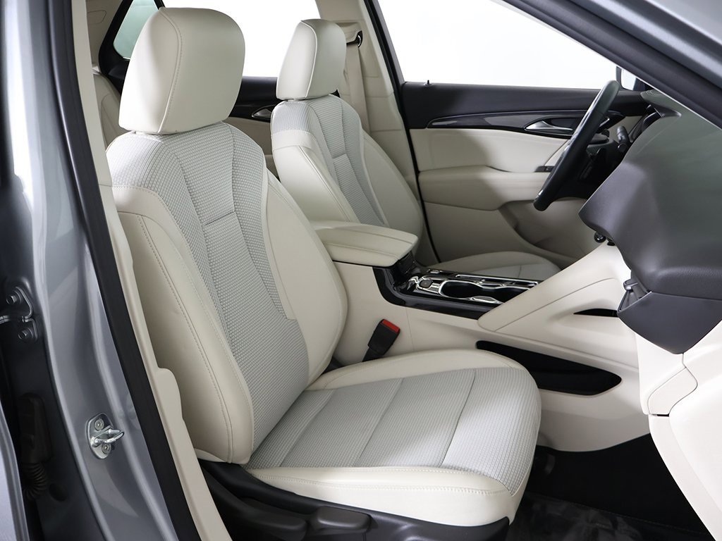 Used 2023 Buick Envision Preferred image 30