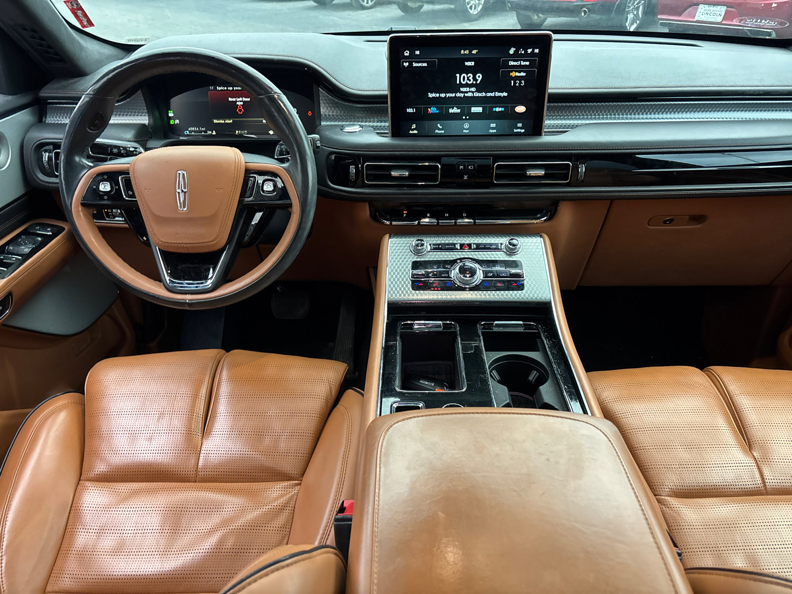 Used 2023 Lincoln Aviator Black Label w/ Class IV Trailer Tow Package image 30