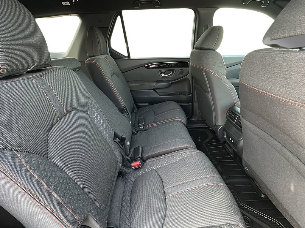 New 2026 Honda Pilot Sport image 27