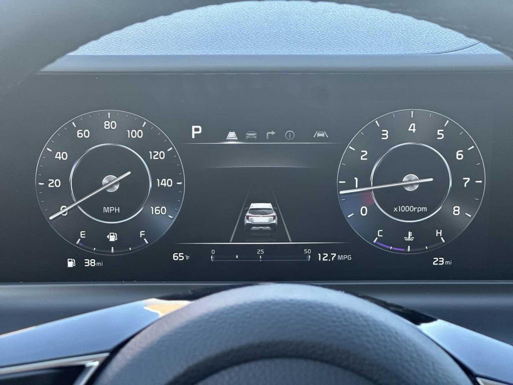 Used 2025 Kia Seltos X-Line AWD/4WD image 12