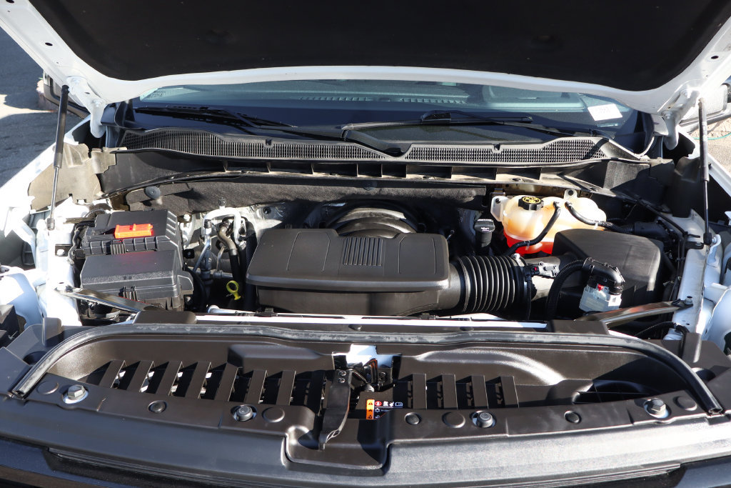 Used 2022 Chevrolet Silverado 1500 LT Trail Boss w/ LPO, Dark Essentials Package AWD/4WD image 13