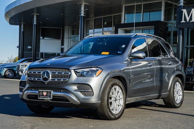 Used 2025 Mercedes-Benz GLE 350 4MATIC image 3