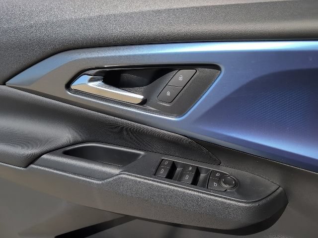 New 2026 Chevrolet Equinox EV LT FWD image 16