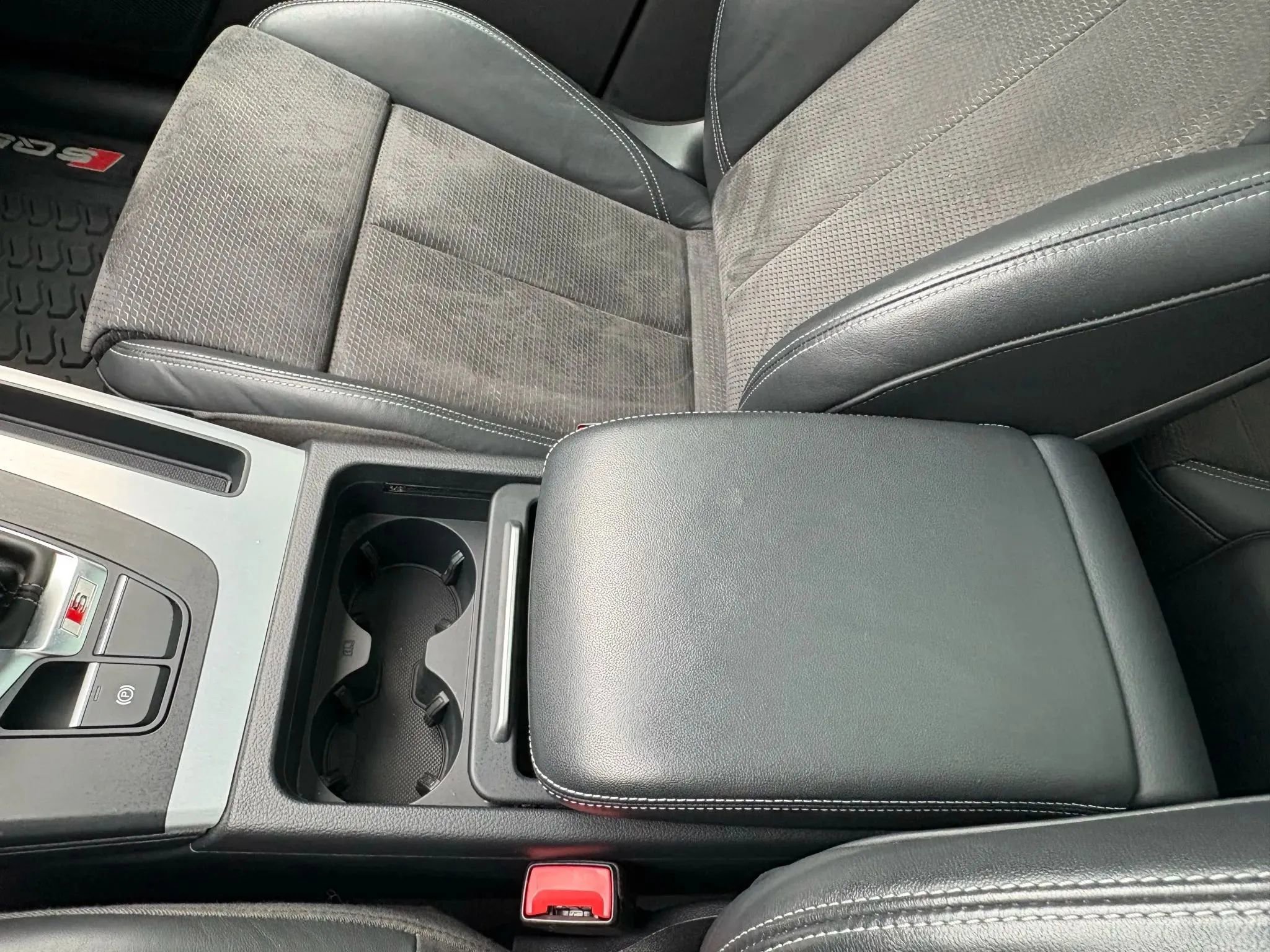 Used 2018 Audi SQ5 Premium Plus w/ Navigation Package AWD/4WD image 44