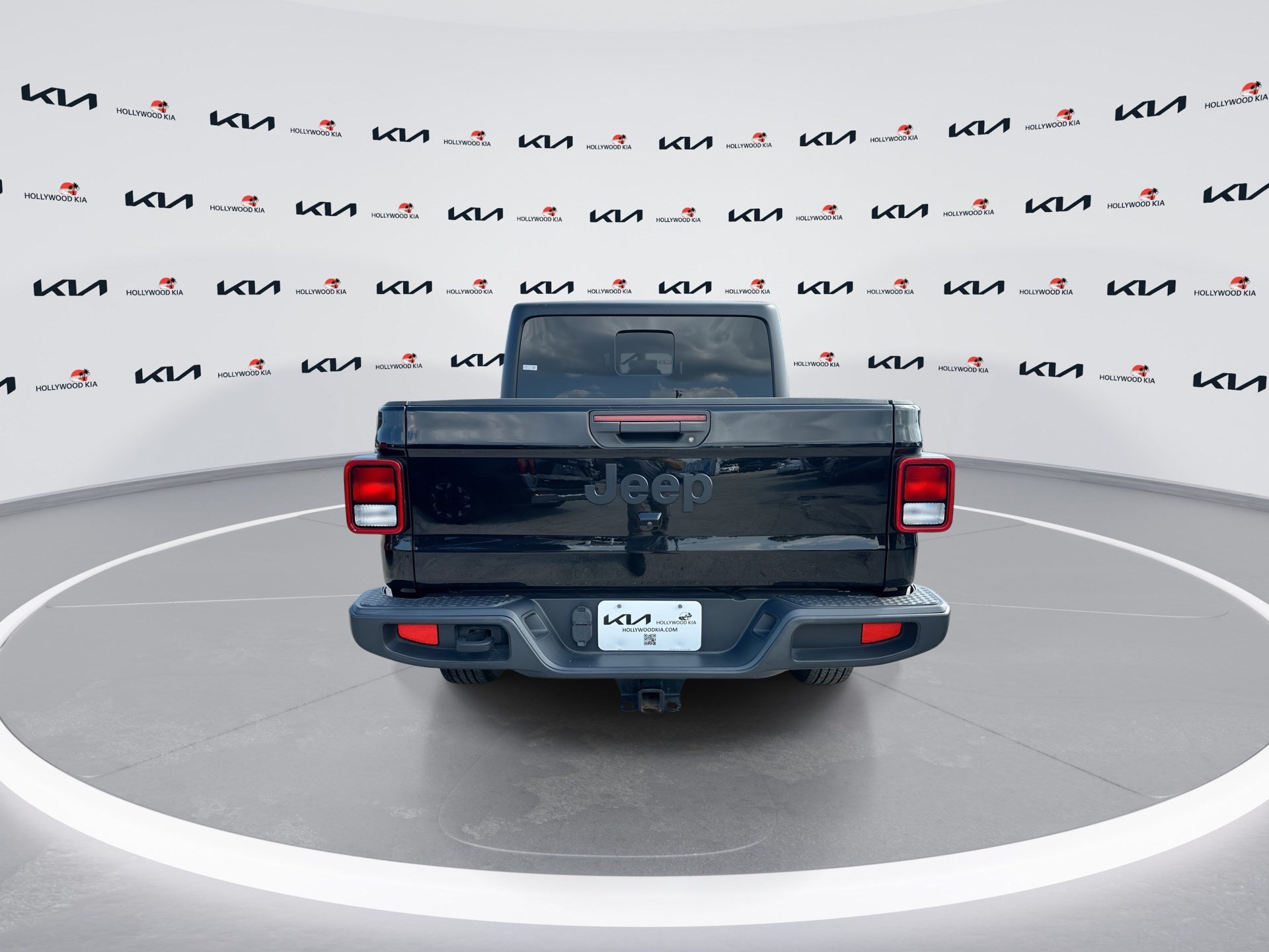 Used 2022 Jeep Gladiator Sport AWD/4WD image 7