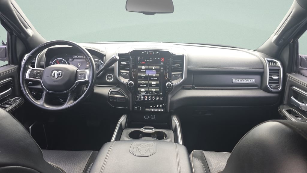 Used 2020 RAM 2500 Laramie w/ Night Edition AWD/4WD image 11