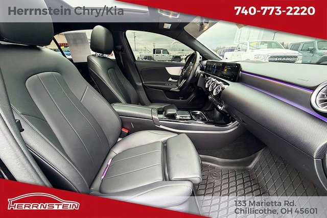 Used 2022 Mercedes-Benz A 220 4MATIC image 26
