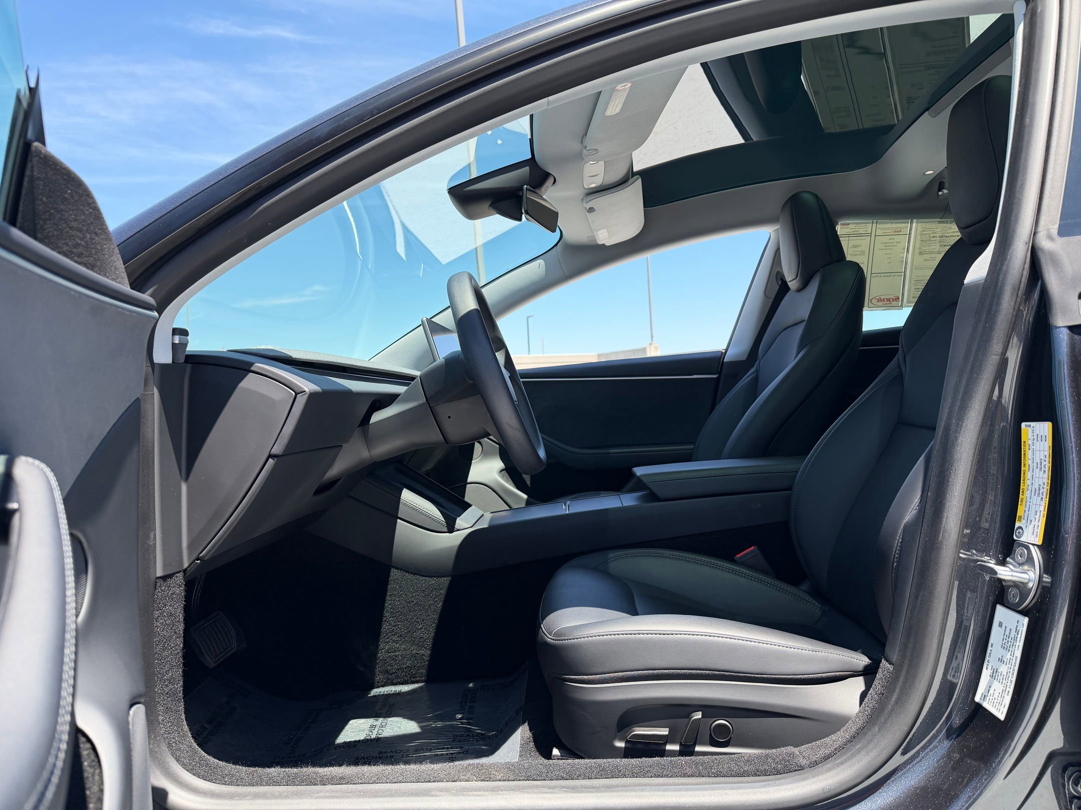 Used 2025 Tesla Model 3 Long Range AWD/4WD image 26