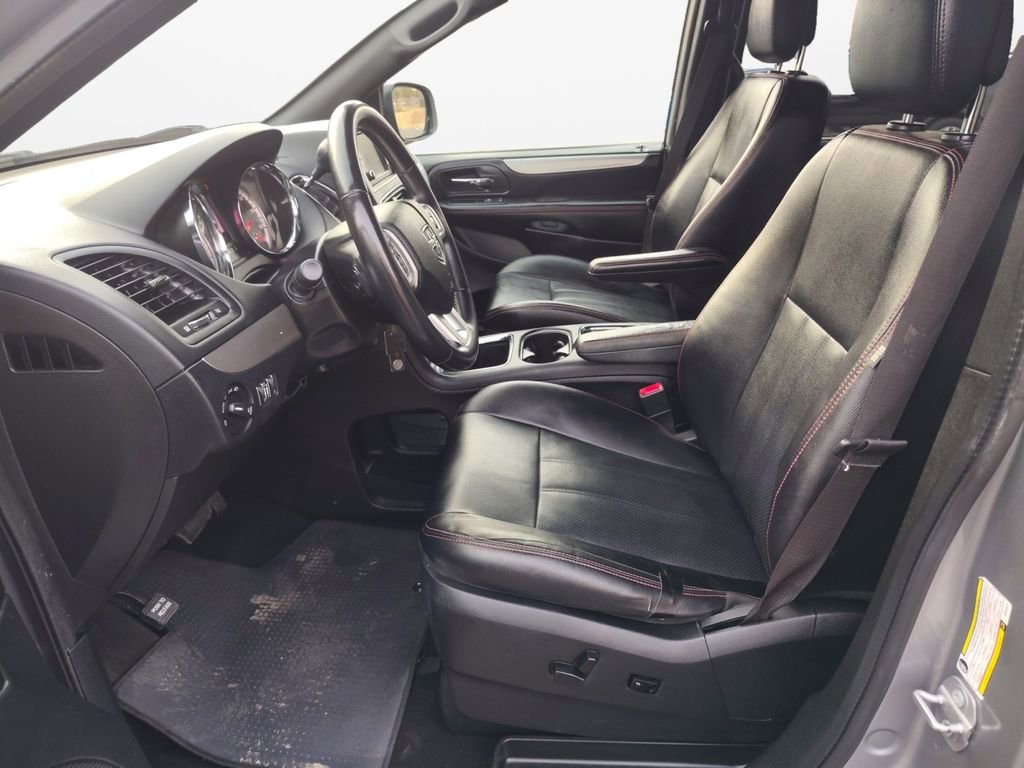 Used 2019 Dodge Grand Caravan GT image 19