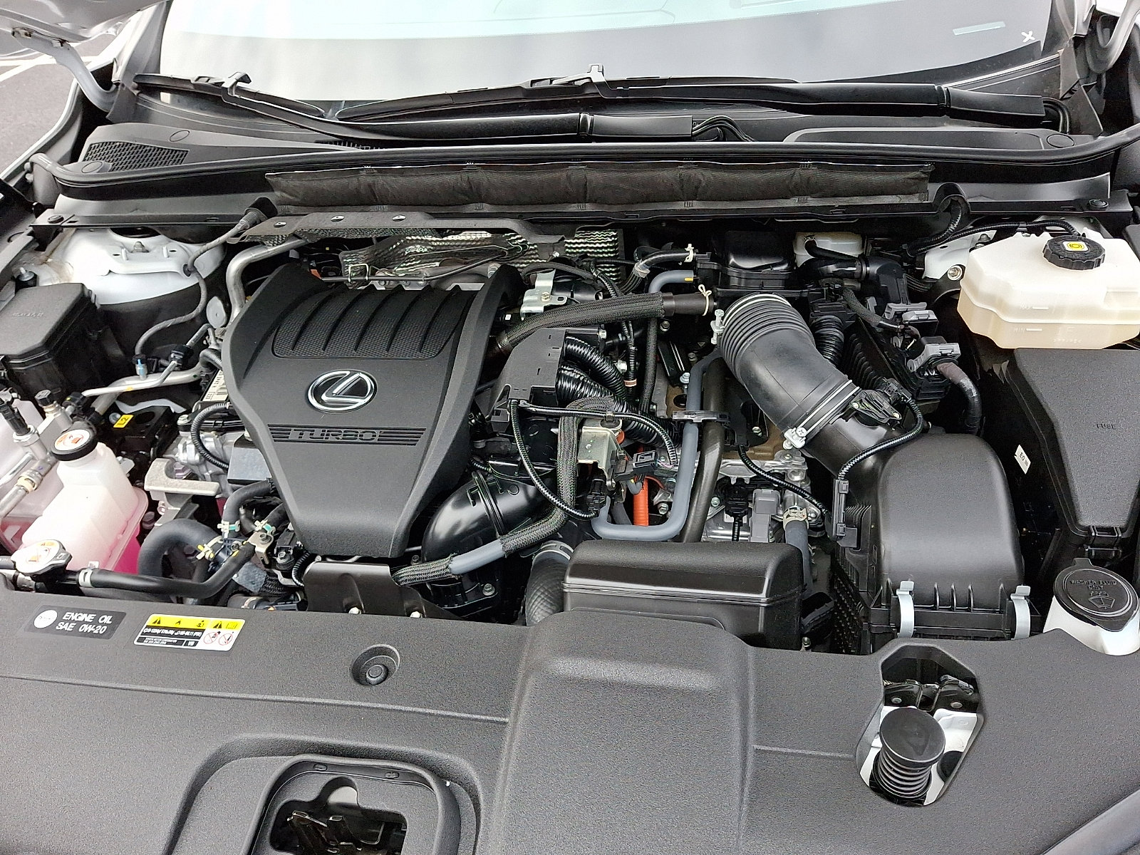 Certified 2024 Lexus RX 500h F Sport w/ Convenience Package image 27