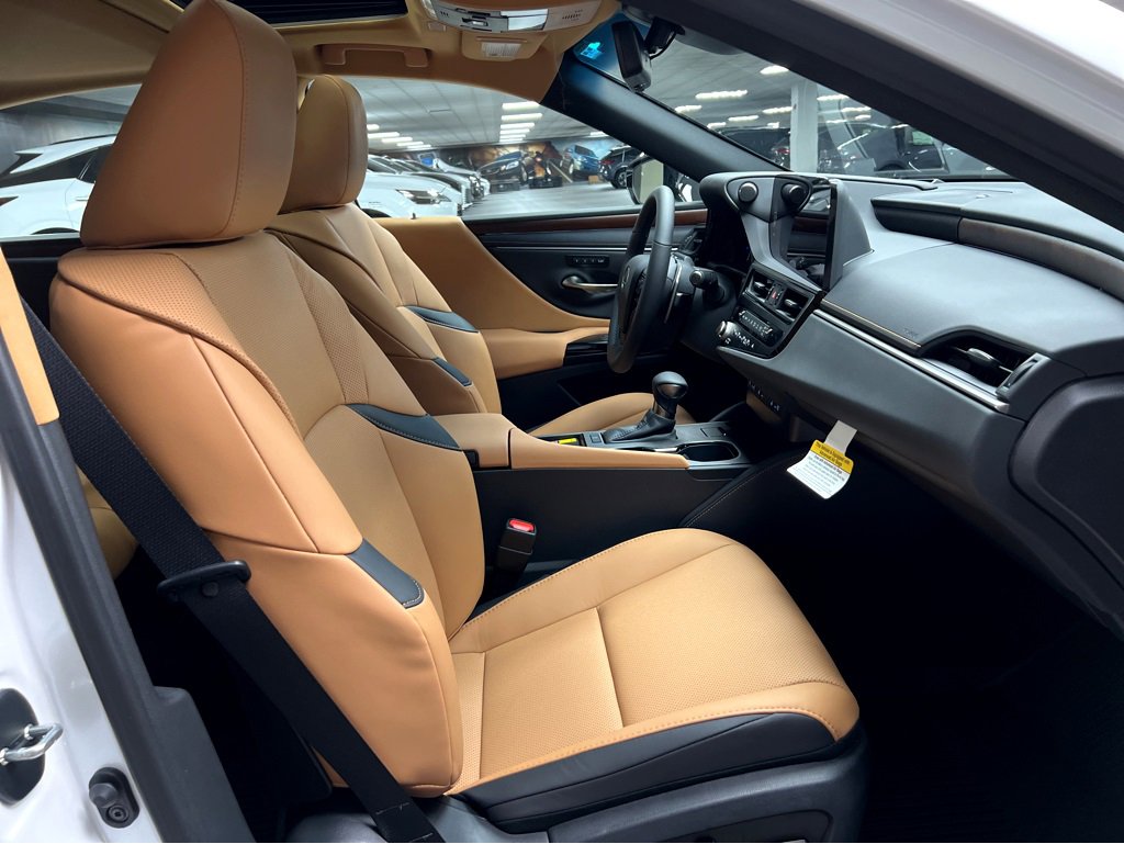 New 2025 Lexus ES 350 w/ Premium Package image 25